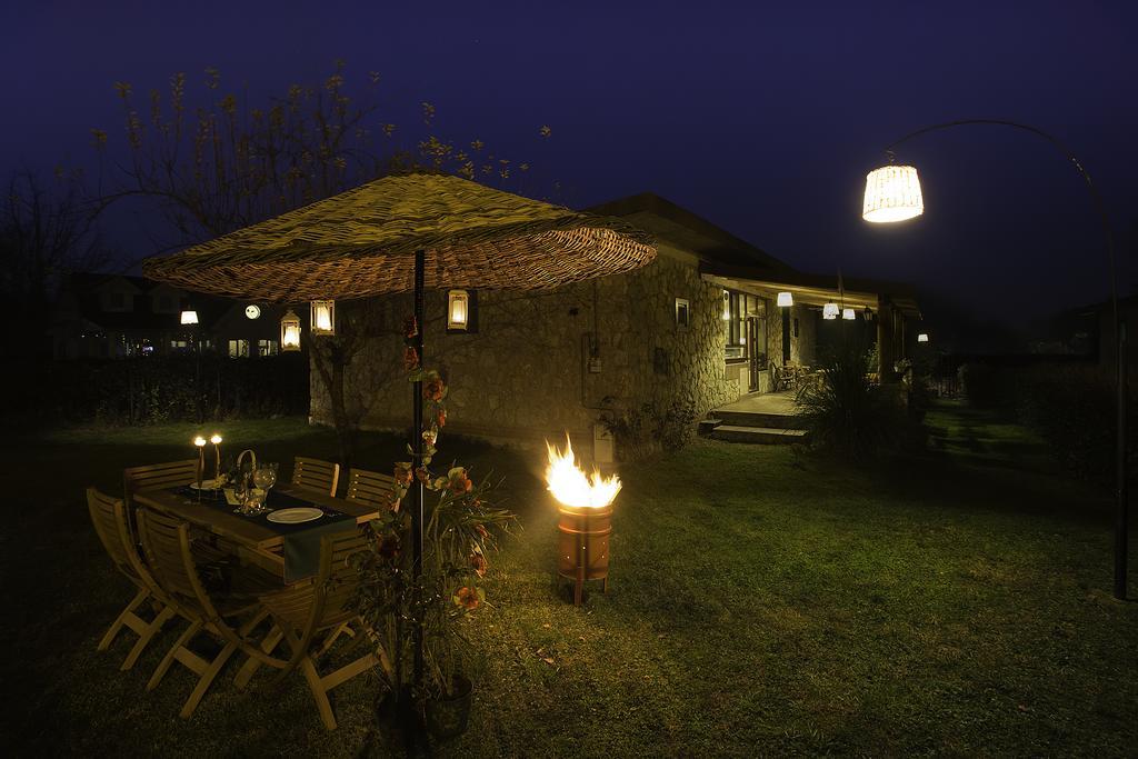 Sapanca Villa Pera Rum bild